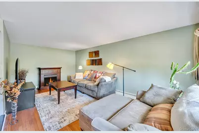 56 Pamlico Avenue, Ronkonkoma, NY 11779 - Photo 7