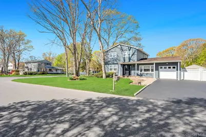 56 Pamlico Avenue, Ronkonkoma, NY 11779 - Photo 3