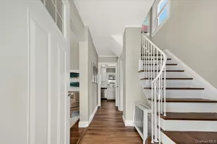59 Broadfield Rd, Hempstead, NY 11550 - Photo 3