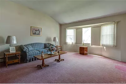 17 Wentworth Drive, Dix Hills, NY 11746 - Photo 21