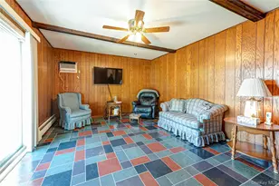 17 Wentworth Dr, Dix Hills, NY 11746 - Photo 15