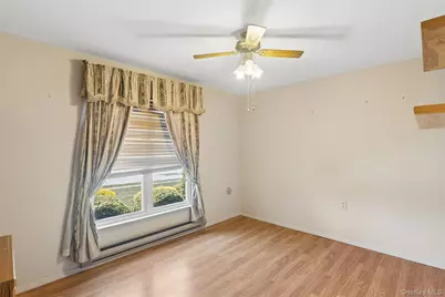 8 Coventry Court, Ridge, NY 11961 - Photo 13
