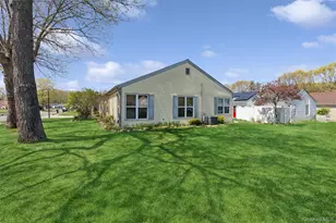 8 Coventry Ct, Ridge, NY 11961 - Photo 19