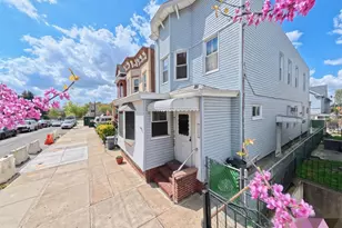 13-22 123rd St, College Point, NY 11356 - Photo 3