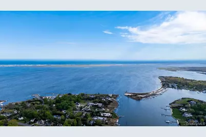 96 Lake Avenue, Center Moriches, NY 11934 - Photo 5