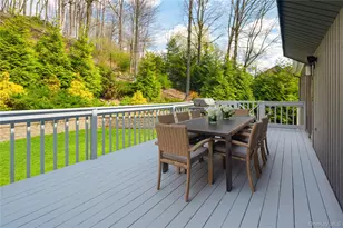 25 Pheasant Run Rd, Pleasantville, NY 10570 - Photo 21