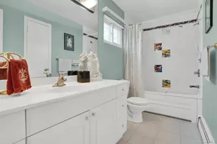 [Address not provided], Dix Hills, NY 11746 - Photo 35