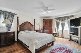 [Address not provided], Dix Hills, NY 11746 - Photo 29