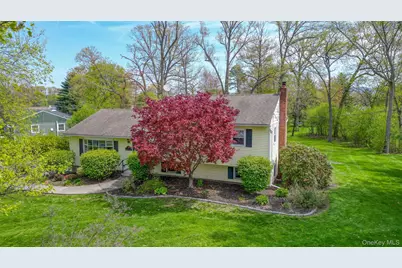3 Regimental Place, New Windsor, NY 12553 - Photo 3