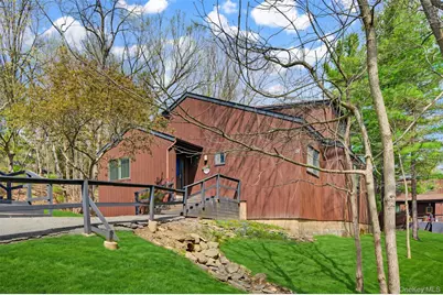 8 Laurel Court, Highland Mills, NY 10930 - Photo 1