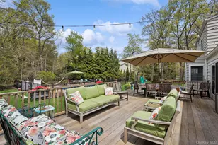 45 Woodland Dr, Smithtown, NY 11787 - Photo 37