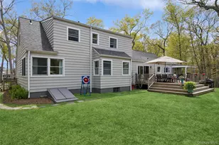 45 Woodland Dr, Smithtown, NY 11787 - Photo 45