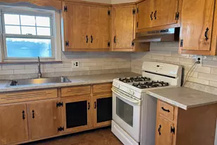82 Putnam Ave, Port Chester, NY 10573 - Photo 7
