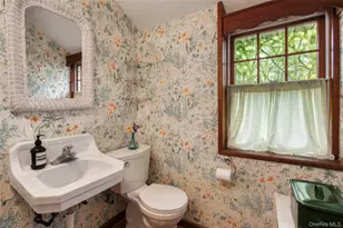 2662 Paradise Shores Rd, Southold, NY 11971 - Photo 11