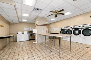 269-10 Grand Central Pkwy, Floral Park, NY 11005 - Photo 31