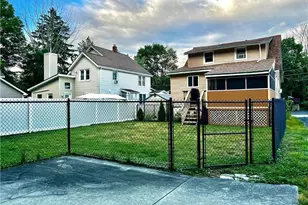 23 Richard St, Sloatsburg, NY 10974 - Photo 3