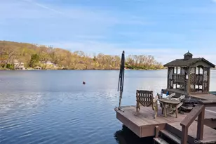 366 W Lake Blvd, Mahopac, NY 10541 - Photo 17