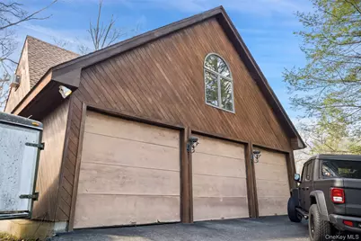 366 W Lake Boulevard, Mahopac, NY 10541 - Photo 47