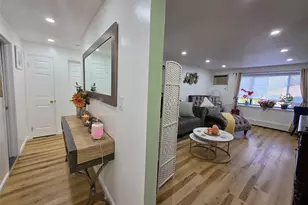 241 Country Club Ln, Pomona, NY 10970 - Photo 5