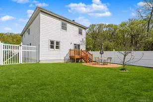 114 Tallman St, New York, NY 10312 - Photo 31