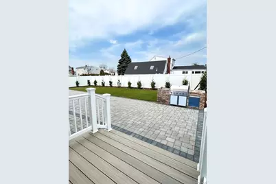 5 Baker Lane, Levittown, NY 11756 - Photo 29