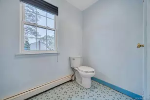 9 Chester St, Smithtown, NY 11787 - Photo 33