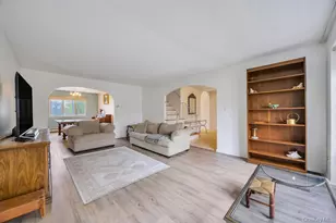9 Chester St, Smithtown, NY 11787 - Photo 11