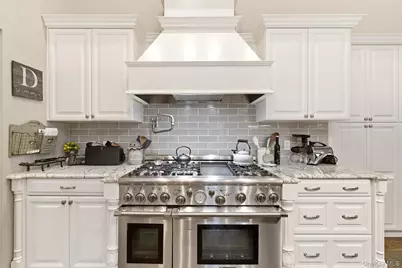 9 Sage Brush Court, East Setauket, NY 11733 - Photo 17