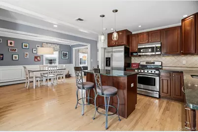 296 Euston Road S, Garden City, NY 11530 - Photo 15