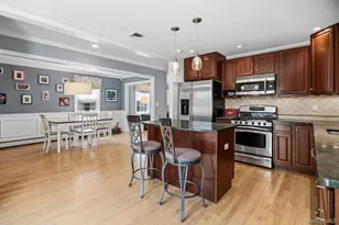 296 Euston Rd S, Garden City, NY 11530 - Photo 15