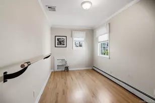 296 Euston Rd S, Garden City, NY 11530 - Photo 21