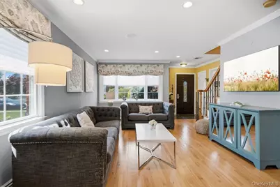 296 Euston Road S, Garden City, NY 11530 - Photo 9