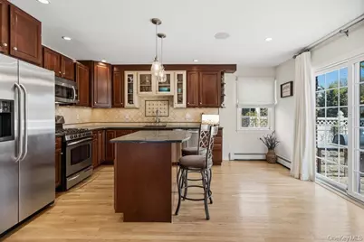 296 Euston Road S, Garden City, NY 11530 - Photo 13