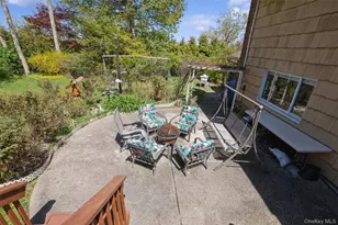 5 Highpoint Dr, Huntington, NY 11743 - Photo 13