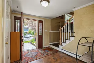 5 Highpoint Dr, Huntington, NY 11743 - Photo 15