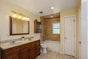 5 Highpoint Dr, Huntington, NY 11743 - Photo 27