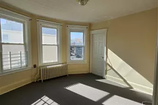 184 Trenchard St, Yonkers, NY 10704 - Photo 9