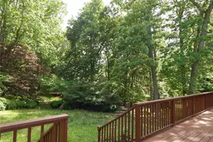 9 Tower Hill Rd, Shoreham, NY 11786 - Photo 25