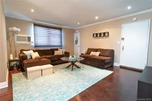 58-29 251st St, Little Neck, NY 11362 - Photo 9