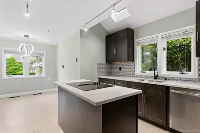 135 Boulder Ridge Road #E-87, Scarsdale, NY 10583 - Photo 11