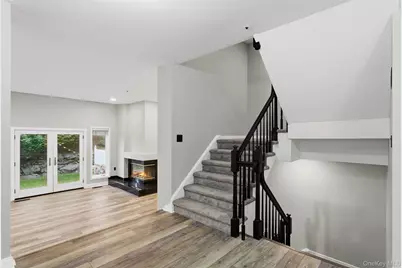 135 Boulder Ridge Road #E-87, Scarsdale, NY 10583 - Photo 15