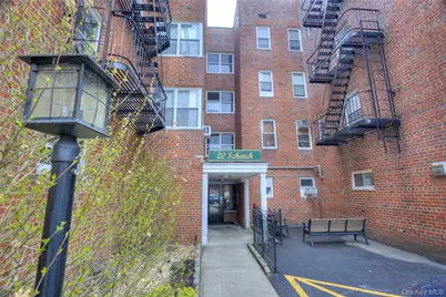 75 S Middle Neck Road #4-G, Great Neck, NY 11021 - Photo 3