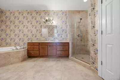 381 Altessa Boulevard, Melville, NY 11747 - Photo 27