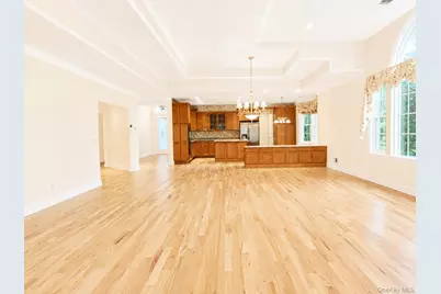 381 Altessa Boulevard, Melville, NY 11747 - Photo 15