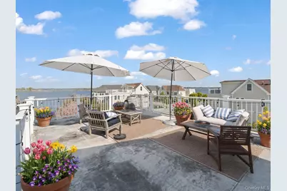 19 Island Point #19, Bronx, NY 10464 - Photo 1