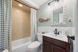38 Aster Ave, Holtsville, NY 11742 - Photo 15