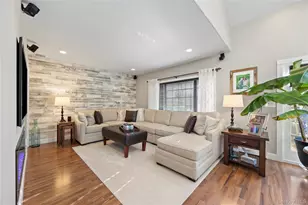 38 Aster Ave, Holtsville, NY 11742 - Photo 11