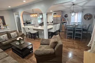 2 Ritter Ave, Amityville, NY 11701 - Photo 13