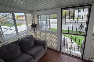 2 Ritter Ave, Amityville, NY 11701 - Photo 21