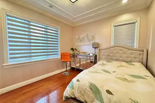 43-20 Glenwood St, Little Neck, NY 11363 - Photo 15